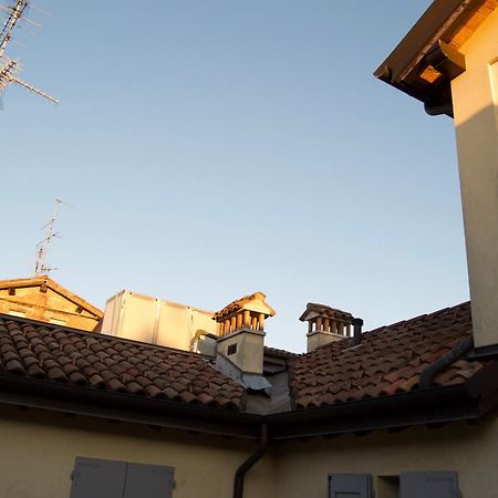 Casa Viola, Deliziosa Mansarda In Centro Storico Apartment Modena Ngoại thất bức ảnh