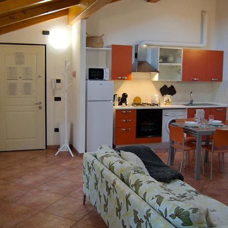 Casa Viola, Deliziosa Mansarda In Centro Storico Apartment Modena Ngoại thất bức ảnh