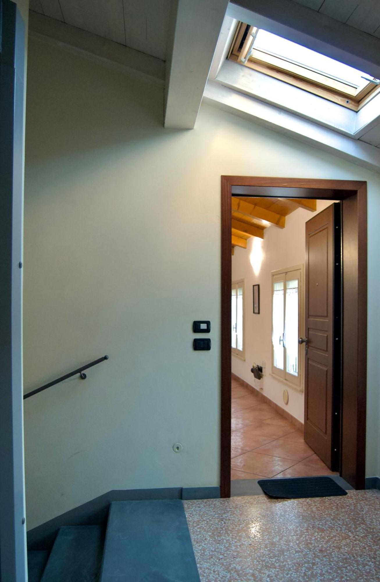 Casa Viola, Deliziosa Mansarda In Centro Storico Apartment Modena Ngoại thất bức ảnh