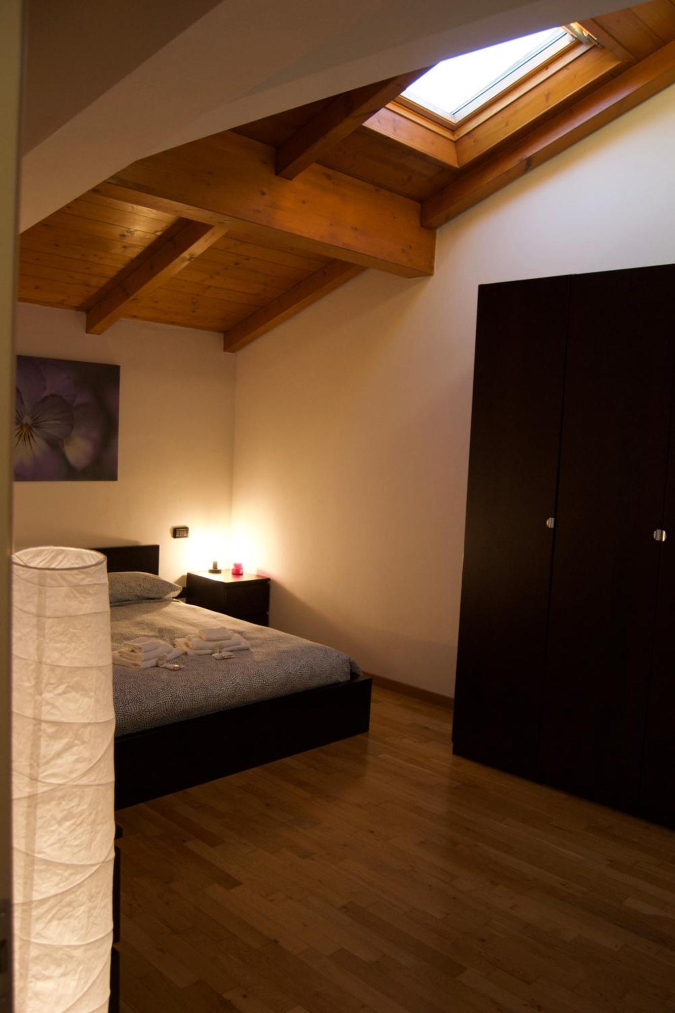 Casa Viola, Deliziosa Mansarda In Centro Storico Apartment Modena Ngoại thất bức ảnh